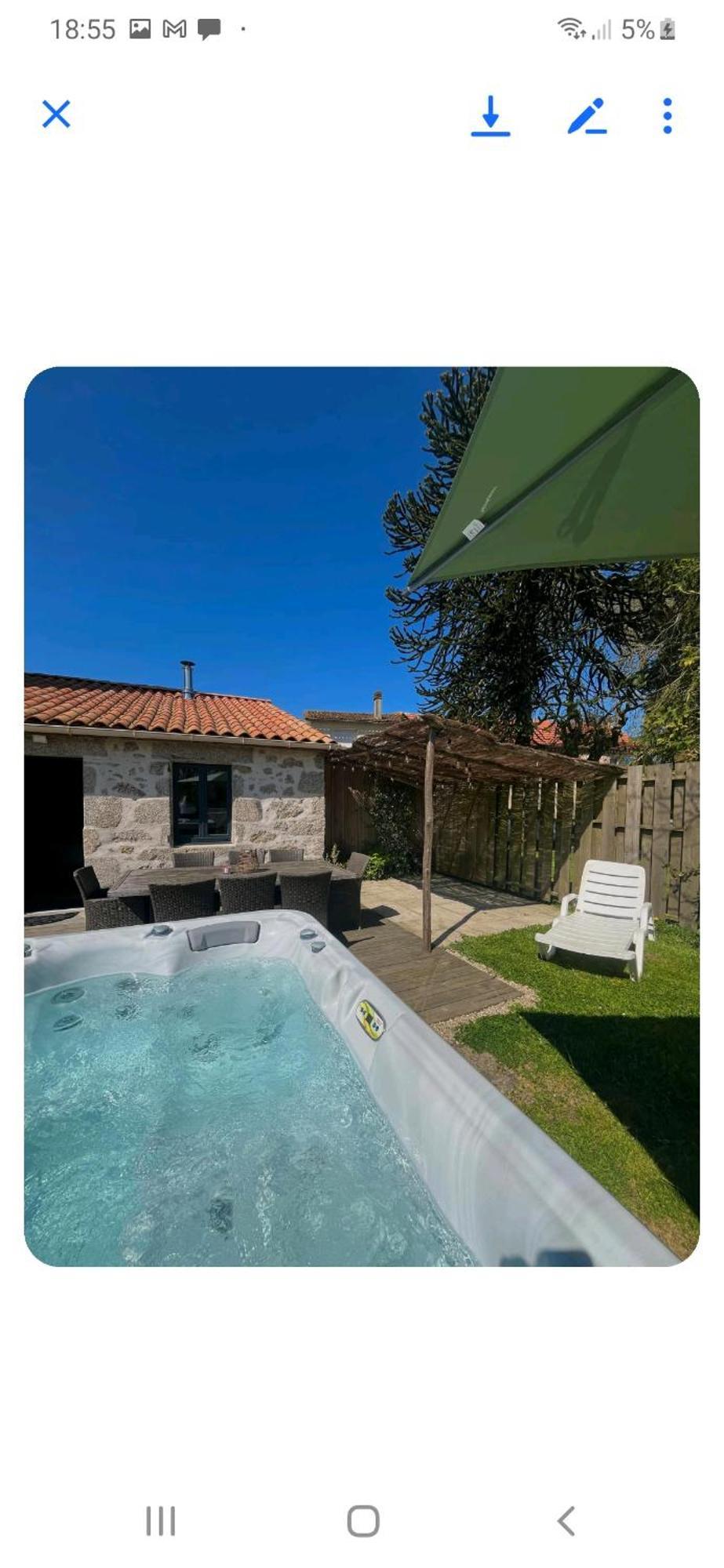 Neuvy-Bouin Loue Ancien Moulin A Vent Avec Piscine Et Jacuzziヴィラ エクステリア 写真